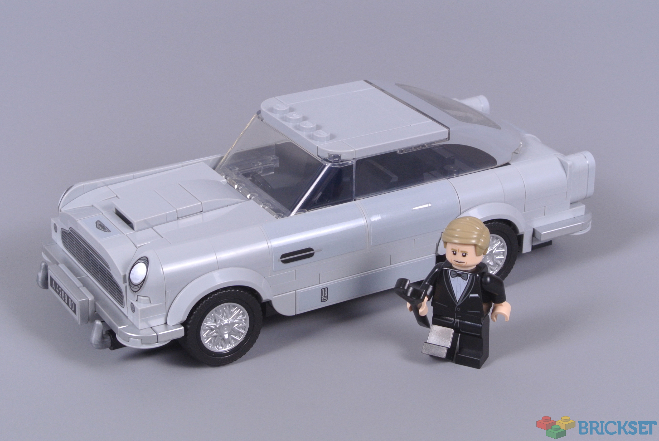 Lego discount bond car